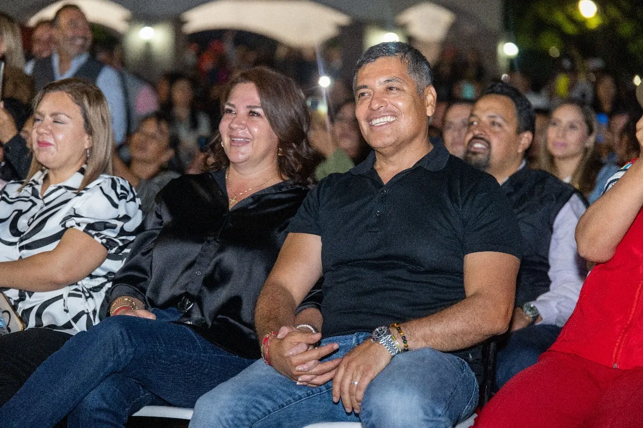 Coacalco celebra a las mamás con música y alegría 