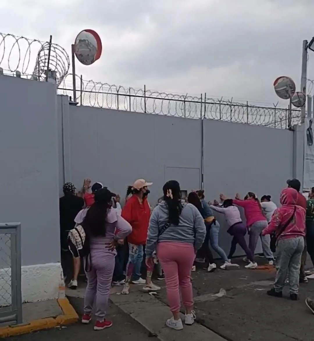 Tensión en penal de Chalco por supuesta riña entre internos