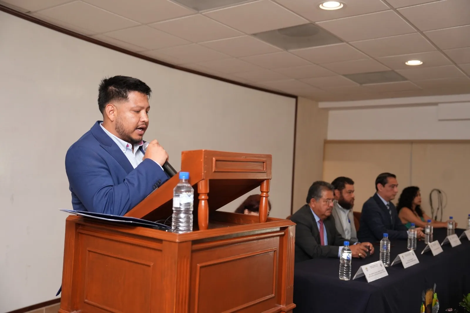 José Guadalupe Martínez asume la dirección del Departamento de Zootecnia en Chapingo