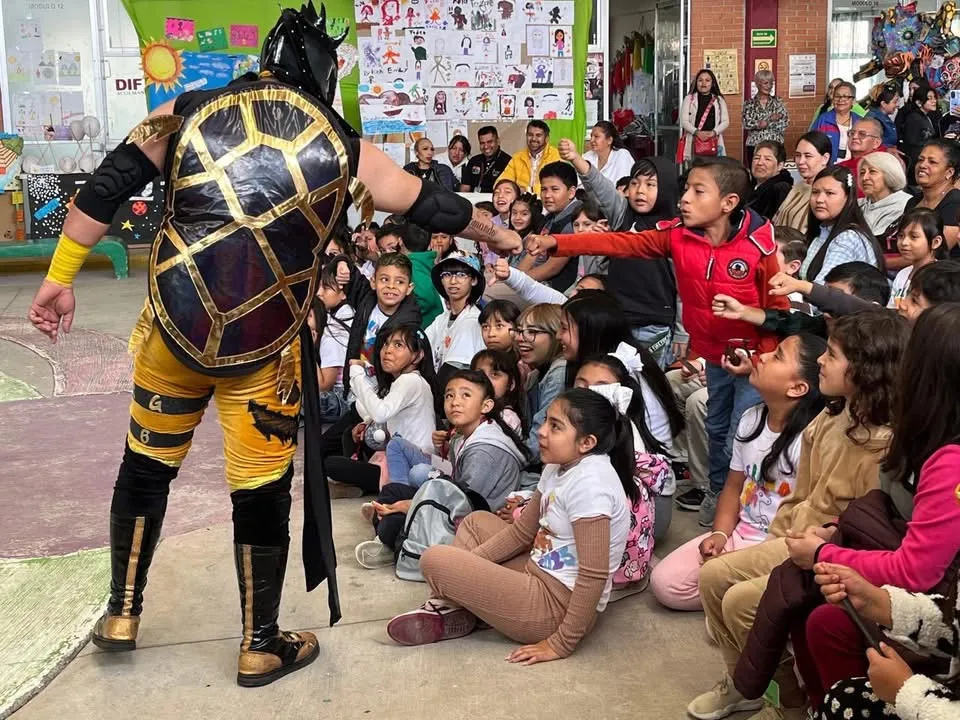 Más de 200 niños de Acolman disfrutan curso de verano con actividades de cultura y seguridad