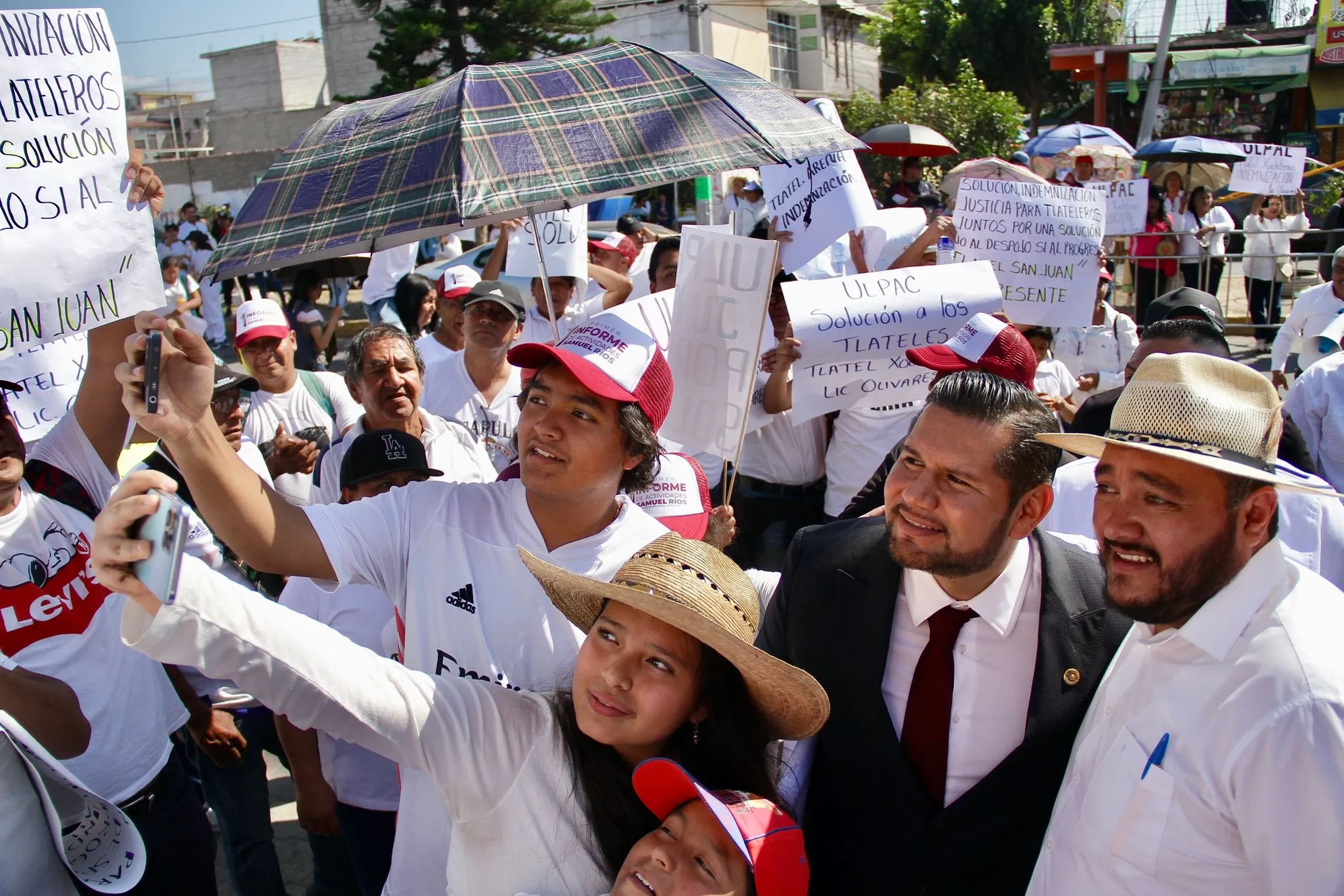Samuel Ríos donará su sueldo para pipas de agua en Chimalhuacán