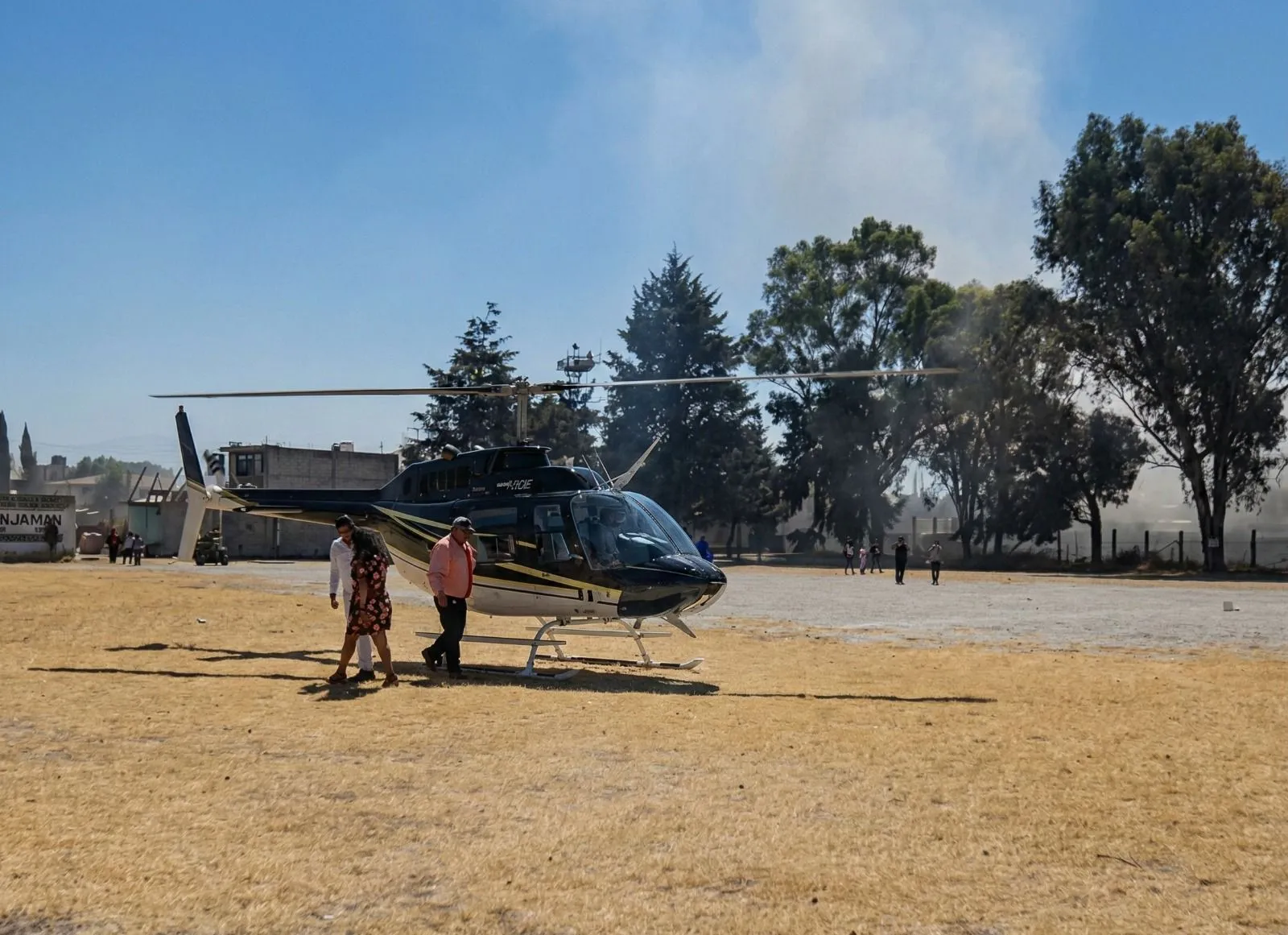 Polémica en Chiconcuac por llegada aérea a carnaval