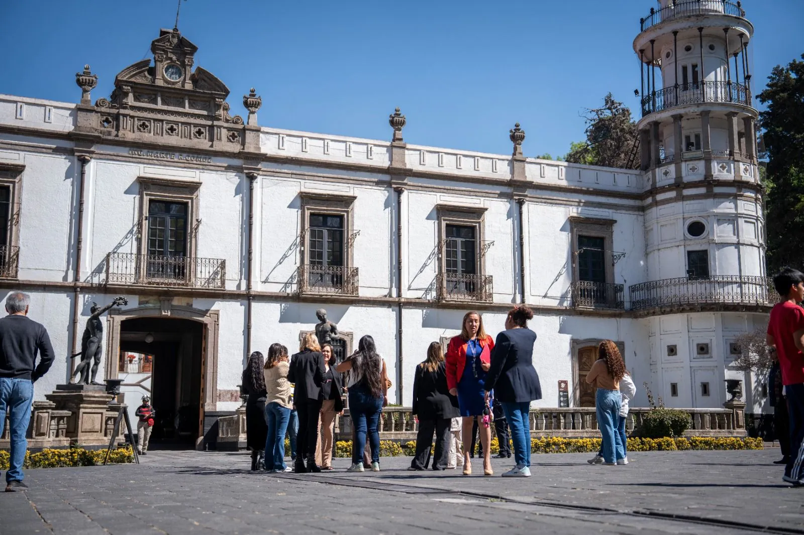 Académicos denuncian pérdida salarial y presionan con paro en Chapingo