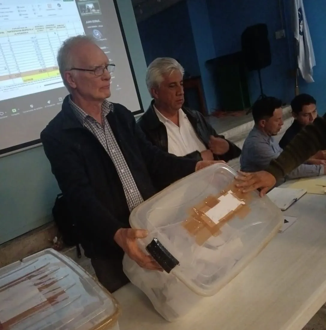 Chapingo suspende operaciones por conflicto salarial