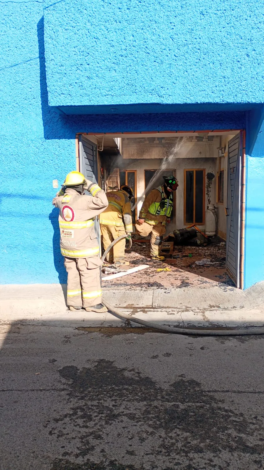 Explosión en Tultepec deja herido y alarma vecinal