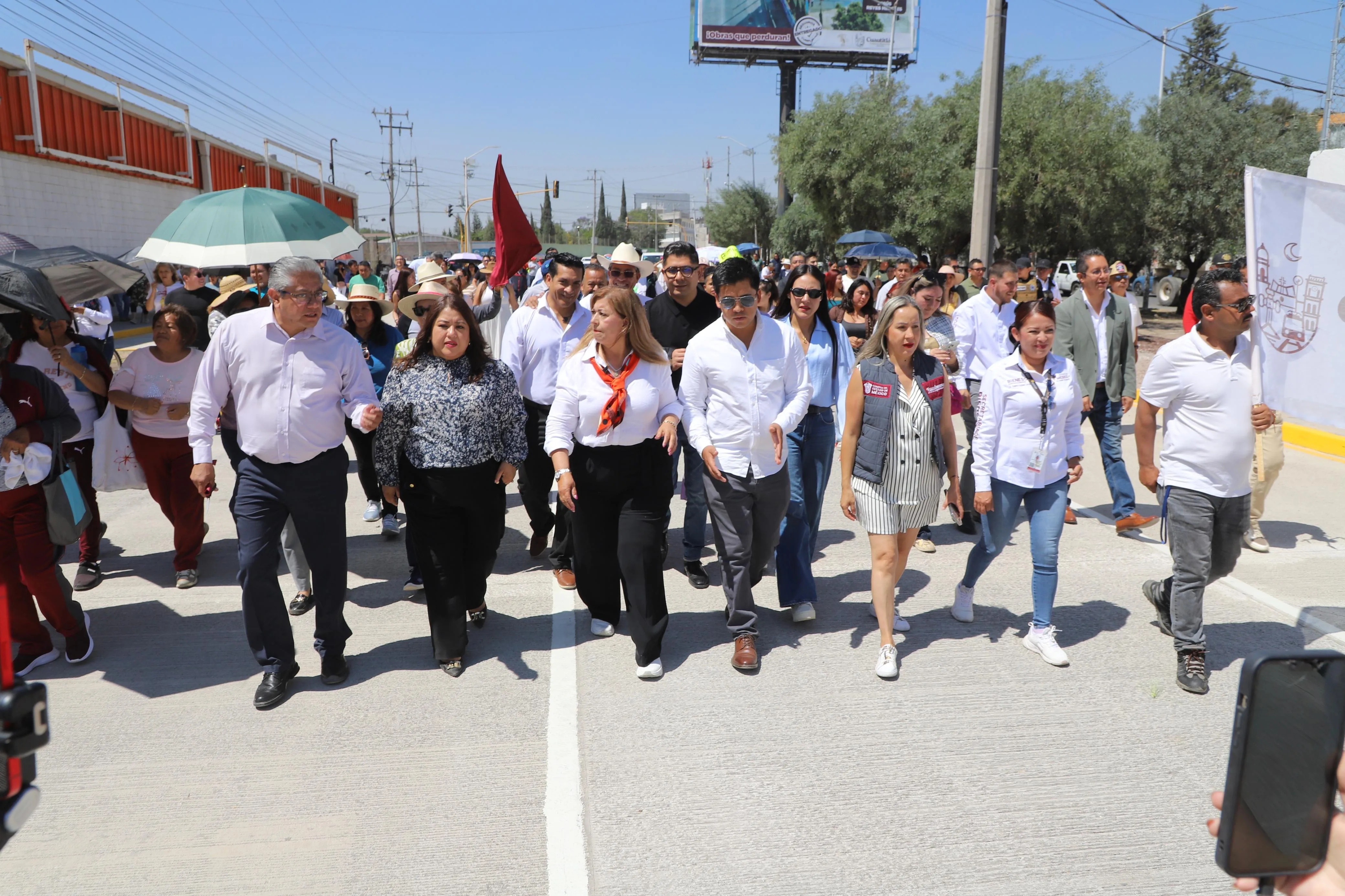 Concluye pavimentación de 1.1 km en vialidad estratégica de Cuautitlán