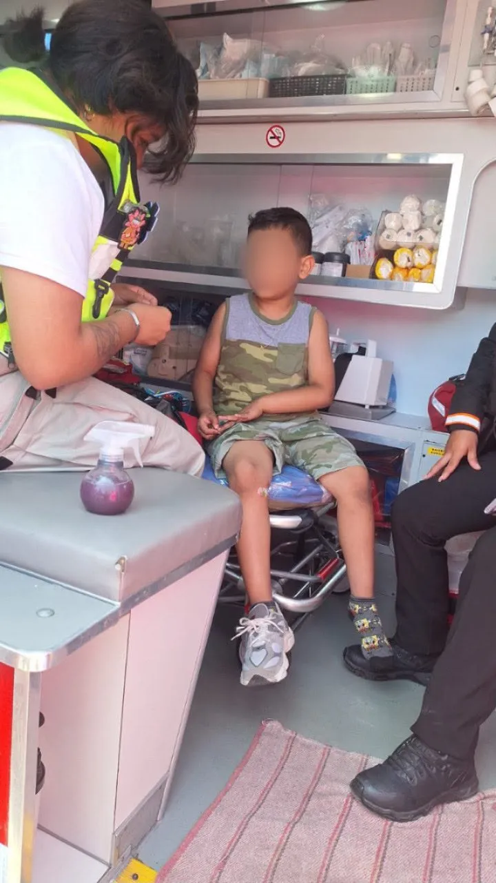 Accidente entre motocicleta y tráiler cobra la vida de una mujer en Tultitlán