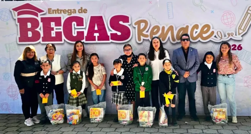 Acolman fortalece el apoyo educativo con la entrega de mil 804 becas