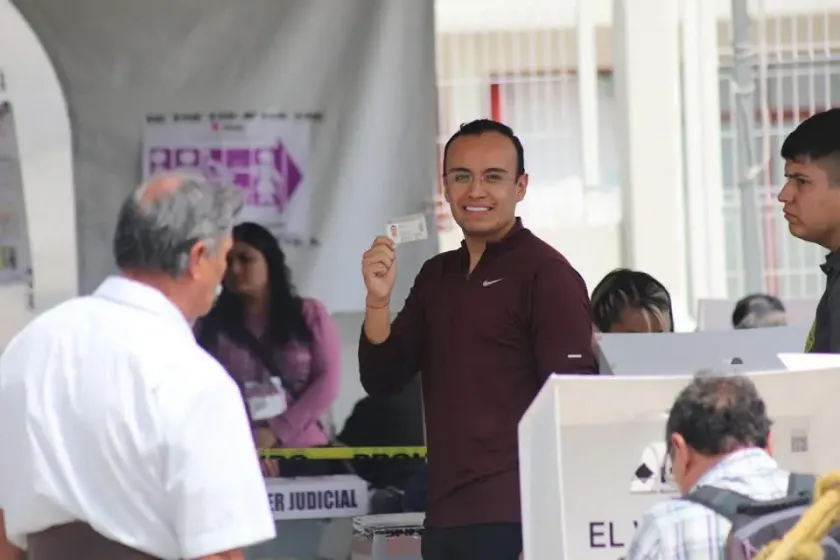 Samuel Hernández, segundo diputado más reconocido del Edomex