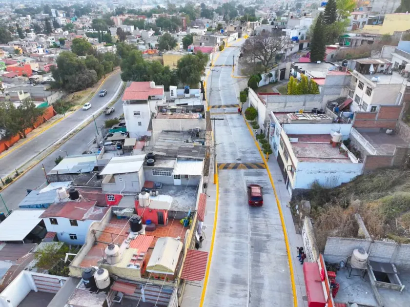 Obras viales ponen fin a décadas de abandono en colonias de la zona alta de Ecatepec