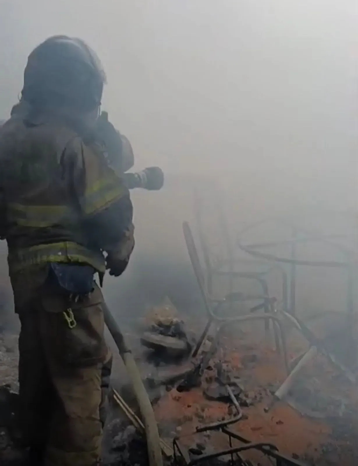 Incendio alarma a vecinos en pleno centro de Texcoco