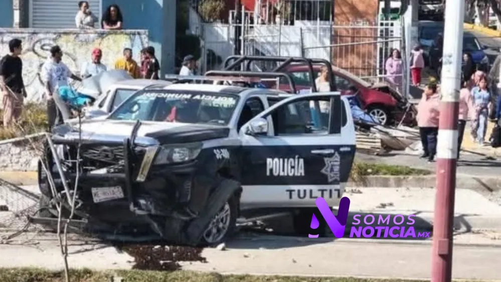 Patrulla sin frenos provoca choque múltiple en Tultitlán