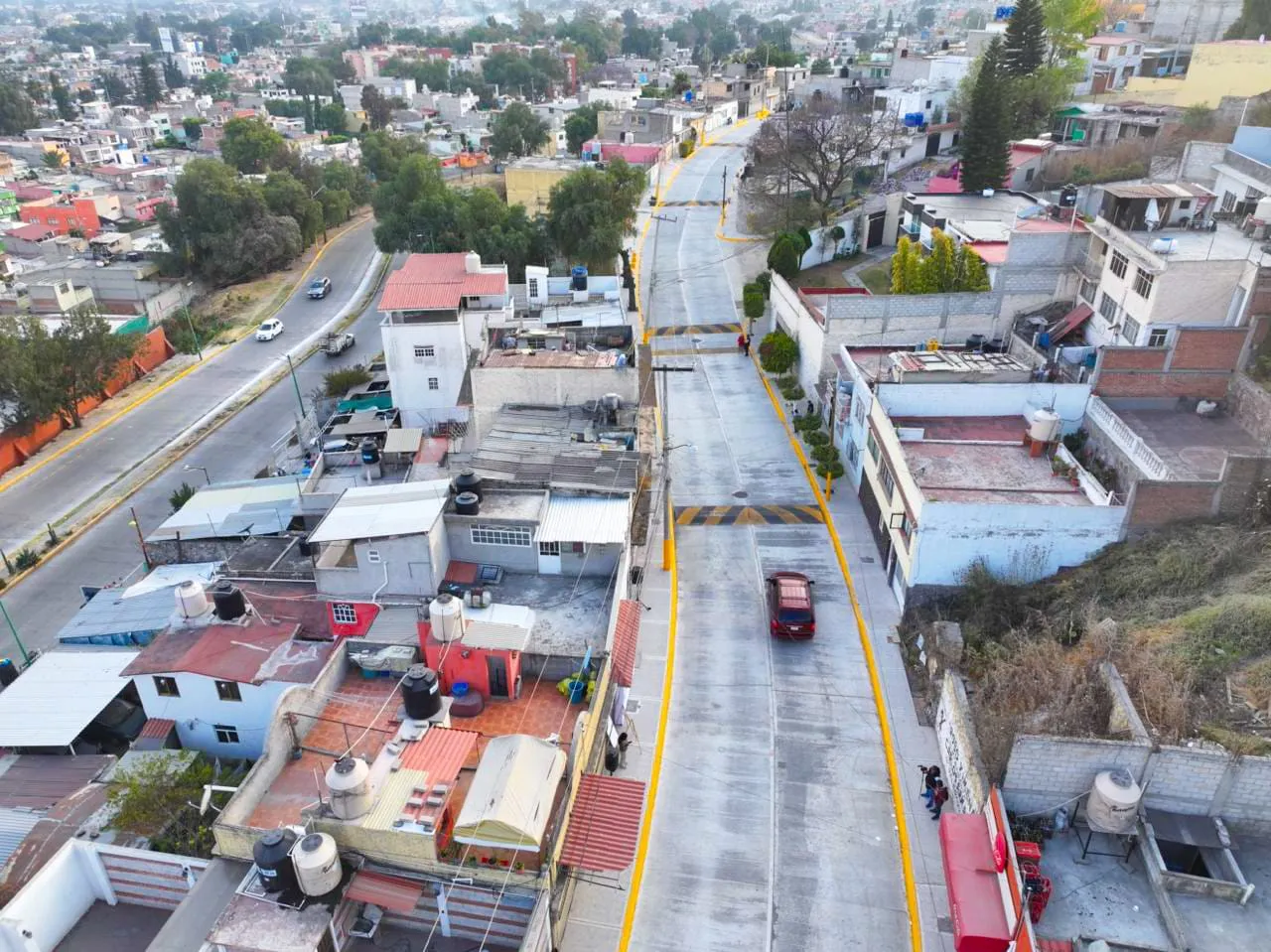 Obras viales ponen fin a décadas de abandono en colonias de la zona alta de Ecatepec